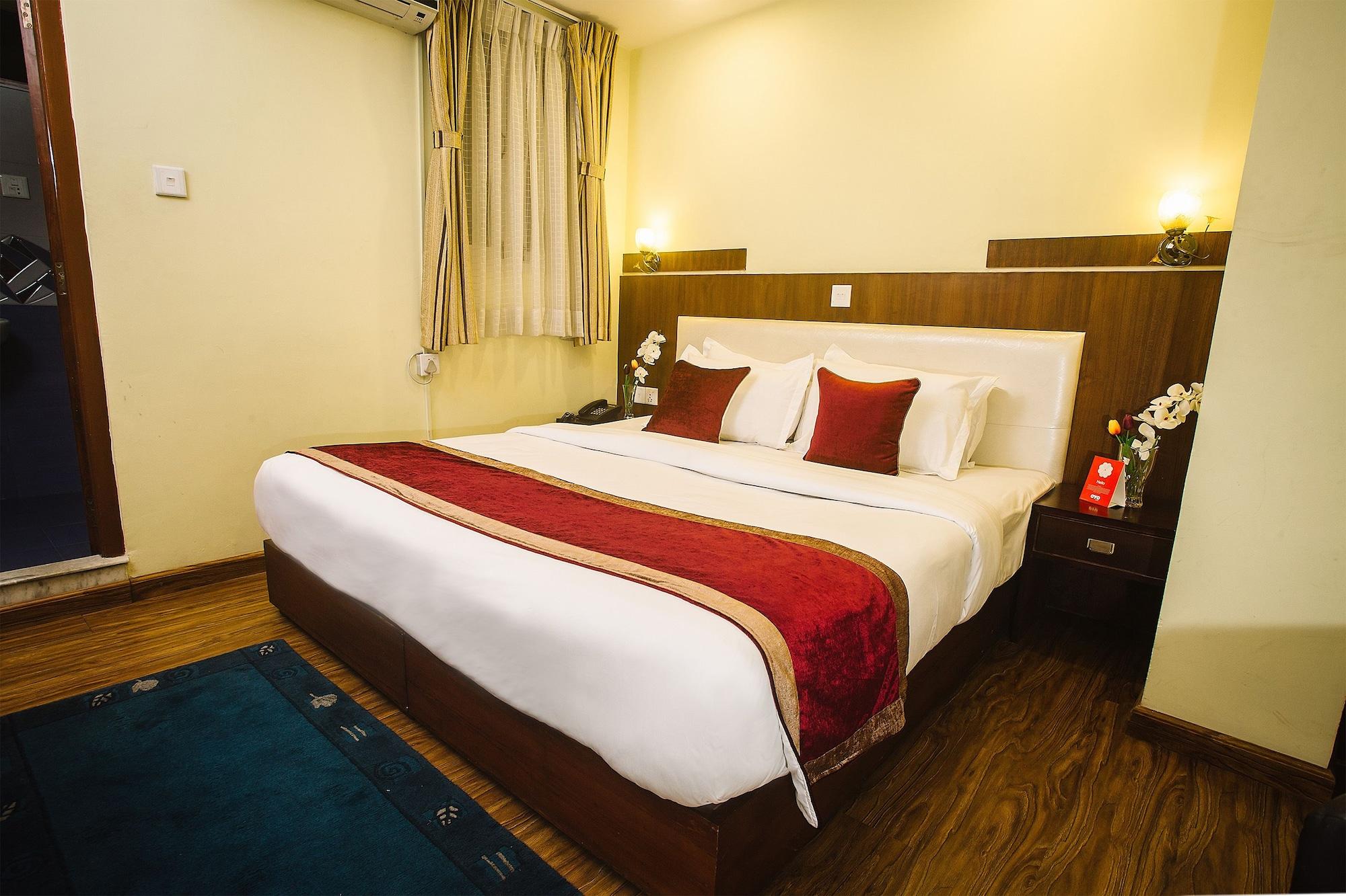 Backyard Hotel Катманду Екстериор снимка