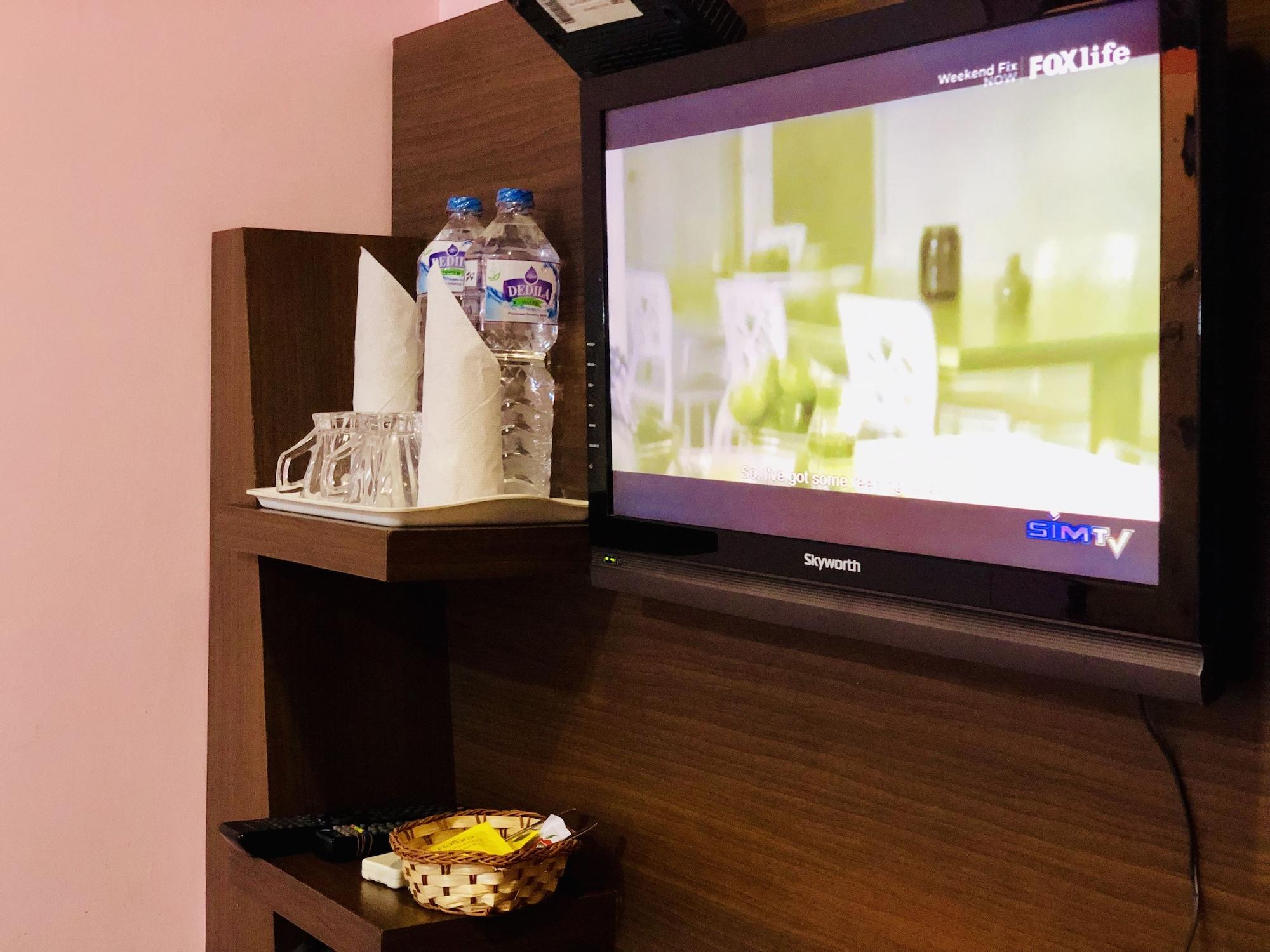 Backyard Hotel Катманду Екстериор снимка