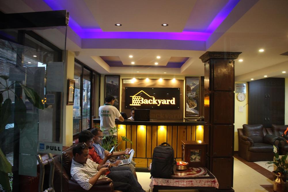 Backyard Hotel Катманду Екстериор снимка